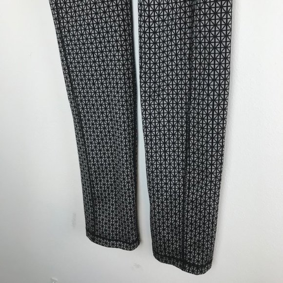 Lululemon Straight-Up Pant Tri Geo Silver Spoon - Picture 8 of 14
